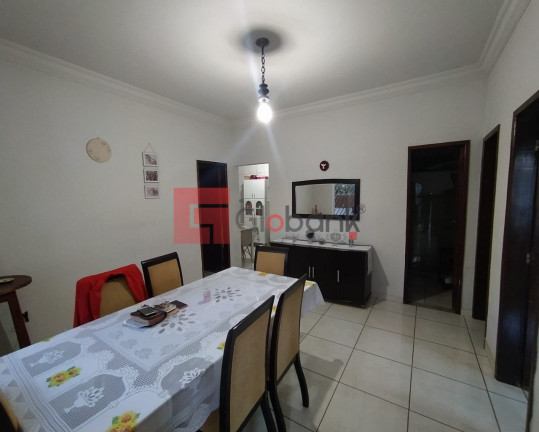 Imagem Casa com 3 Quartos à Venda, 425 m² em Vila Regina - Montes Claros Imagem Casa com 3 Quartos à Venda, 425 m² em Vila Regina - Montes Claros