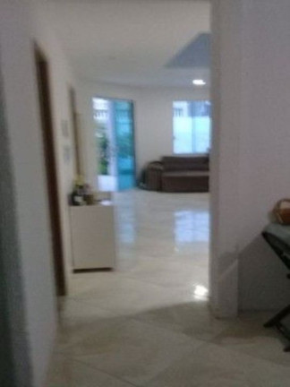 Imagem Casa com 4 Quartos à Venda, 220 m² em Arembepe - Camaçari Imagem Casa com 4 Quartos à Venda, 220 m² em Arembepe - Camaçari