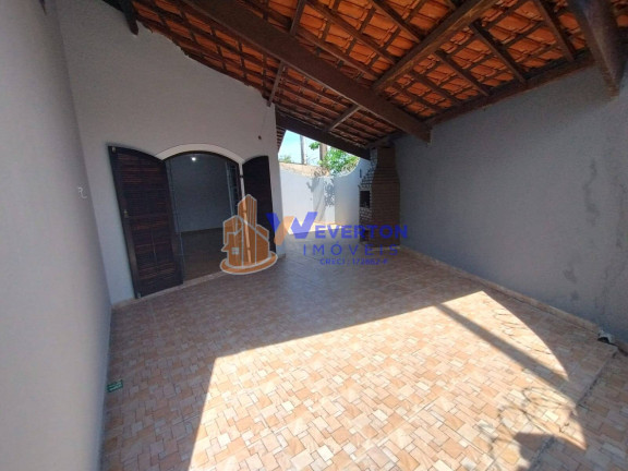 Casa com 2 Quartos à Venda,  em Agenor De Campos - Mongaguá