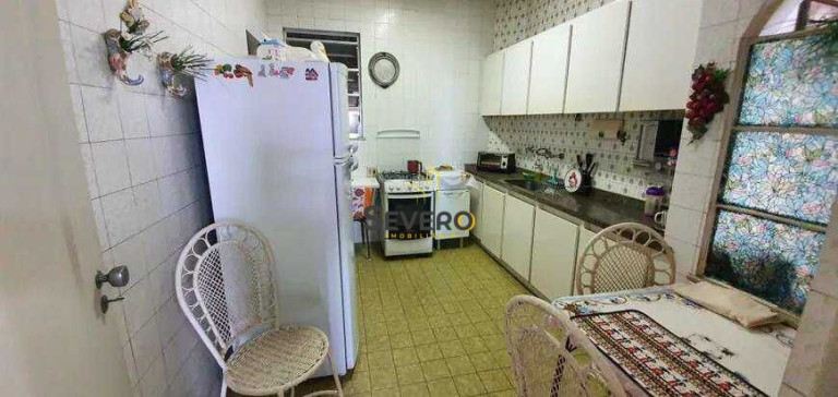 Imagem Apartamento com 3 Quartos à Venda, 130 m² em Ingá - Niterói