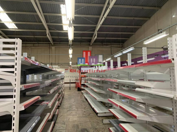 Imagem Galpão à Venda ou Locação, em Ermelino Matarazzo - São Paulo Imagem Galpão à Venda ou Locação, em Ermelino Matarazzo - São Paulo