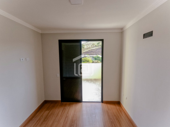 Imagem Imóvel com 3 Quartos à Venda, 90 m² em Residencial Summer Ville - Poços De Caldas