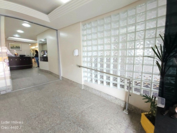 Imagem Imóvel Comercial à Venda, 109 m² em Centro - Curitiba Imagem Imóvel Comercial à Venda, 109 m² em Centro - Curitiba