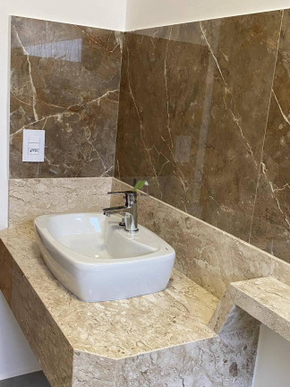Imagem Casa de Condomínio com 3 Quartos à Venda, 170 m²