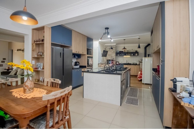 Imagem Casa com 3 Quartos à Venda, em Olímpico - São Caetano Do Sul Imagem Casa com 3 Quartos à Venda, em Olímpico - São Caetano Do Sul