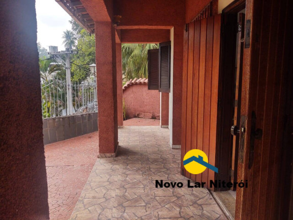Imagem Casa com 4 Quartos à Venda, 275 m² em Santa Rosa - Niterói