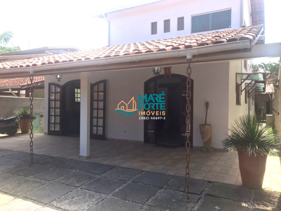 Sobrado com 4 Quartos à Venda, 263 m² em Itaguá - Ubatuba