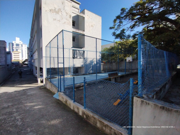 Imagem Apartamento com 3 Quartos à Venda, 76 m² em Centro - Florianópolis Imagem Apartamento com 3 Quartos à Venda, 76 m² em Centro - Florianópolis