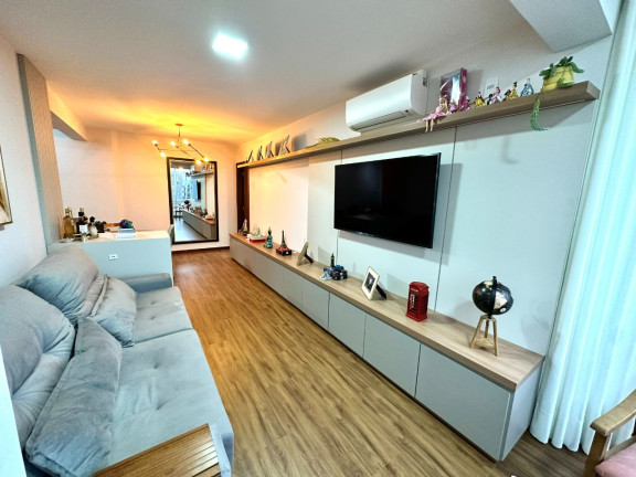 Foto do imóvel Apartamento com 2 Quartos à Venda, 76 m² em Centro - Florianópolis
