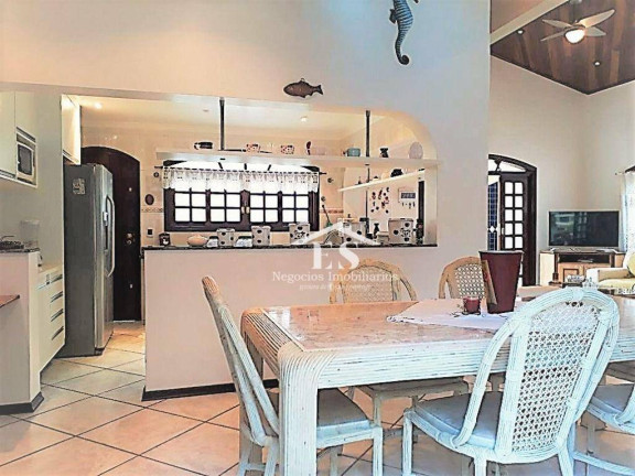 Imagem Casa com 5 Quartos para Temporada, 250 m² em Riviera De São Lourenço - Bertioga