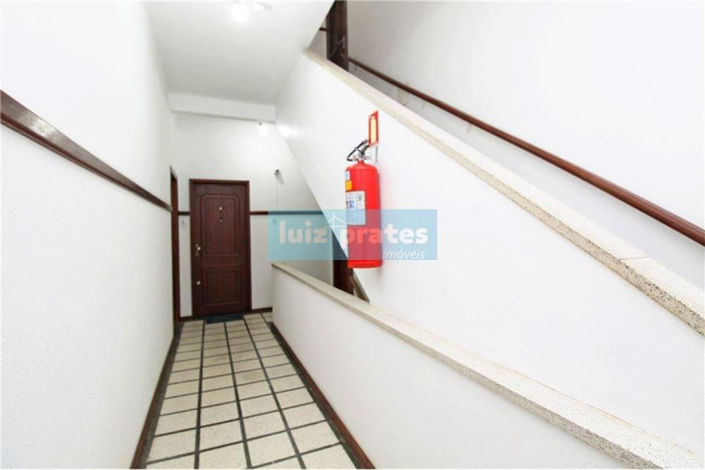 Imagem Apartamento com 2 Quartos à Venda, 69 m² em Santana - Porto Alegre