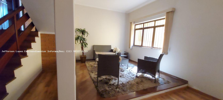 Imagem Casa com 3 Quartos à Venda, 266 m² em Jardim Celani - Salto