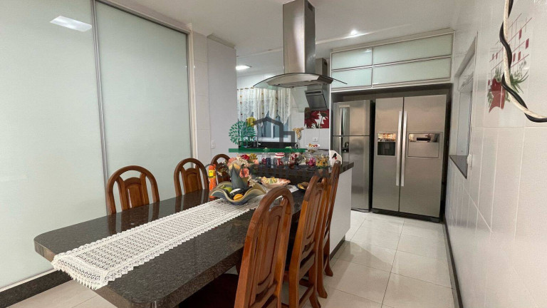 Imagem Casa com 4 Quartos à Venda, 700 m² em Jardim Passárgada I - Cotia Imagem Casa com 4 Quartos à Venda, 700 m² em Jardim Passárgada I - Cotia