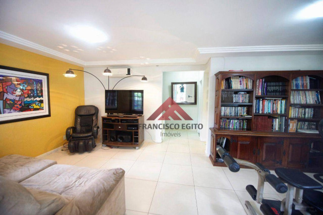 Imagem Casa com 8 Quartos à Venda, 400 m² em Maria Paula - Niterói Imagem Casa com 8 Quartos à Venda, 400 m² em Maria Paula - Niterói