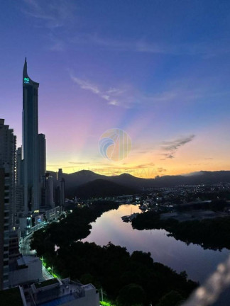 Imagem Apartamento com 3 Quartos à Venda, 122 m² em Centro - Balneário Camboriú