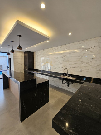 Imagem Casa com 3 Quartos à Venda, 202 m² em Residencial Vereda Dos Buritis - Goiânia