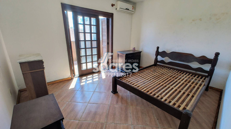 Imagem Sobrado com 3 Quartos à Venda, 274 m² em Laranjal - Pelotas Imagem Sobrado com 3 Quartos à Venda, 274 m² em Laranjal - Pelotas