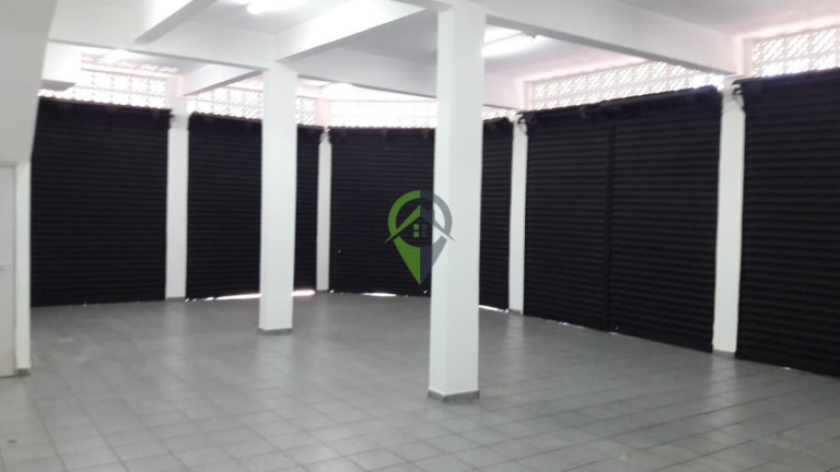 Imóvel Comercial à Venda, 480 m² em Vila Matias - Santos