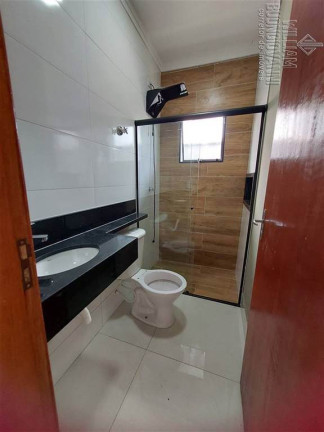 Imagem Casa com 3 Quartos à Venda, em Santa Julia - Itanhaem Imagem Casa com 3 Quartos à Venda, em Santa Julia - Itanhaem