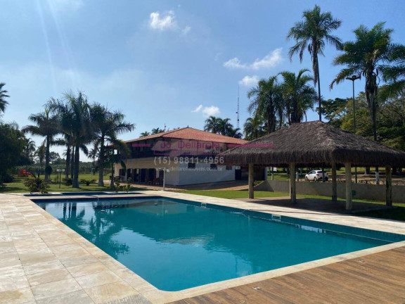 Chácara com 8 Quartos à Venda, 96 m² em Jurumirim - Tatuí