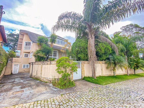 Casa com 4 Quartos à Venda, 341 m² em Várzea - Teresópolis
