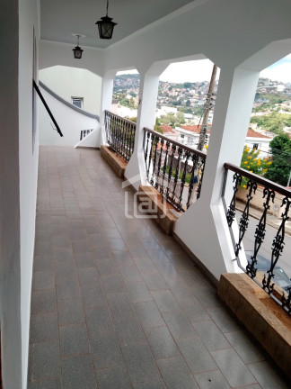 Imagem Casa com 3 Quartos à Venda, 378 m² em Jardim Dos Estados - Poços De Caldas