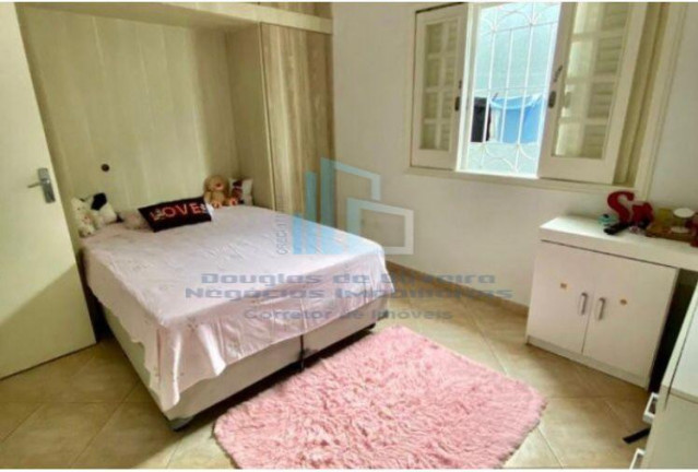Imagem Casa com 3 Quartos à Venda, 188 m² em Flórida - Praia Grande Imagem Casa com 3 Quartos à Venda, 188 m² em Flórida - Praia Grande