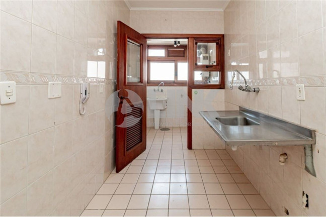 Imagem Apartamento com 2 Quartos à Venda, 60 m² em São Sebastião - Porto Alegre Imagem Apartamento com 2 Quartos à Venda, 60 m² em São Sebastião - Porto Alegre
