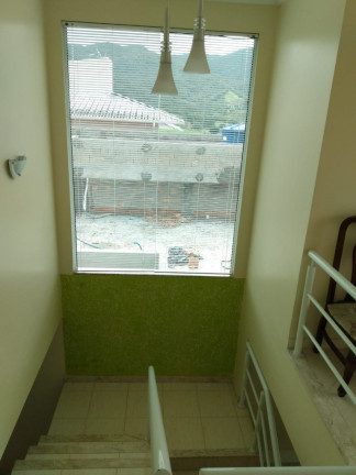 Imagem Casa com 4 Quartos à Venda, 230 m² em Pedra Branca - Palhoça Imagem Casa com 4 Quartos à Venda, 230 m² em Pedra Branca - Palhoça