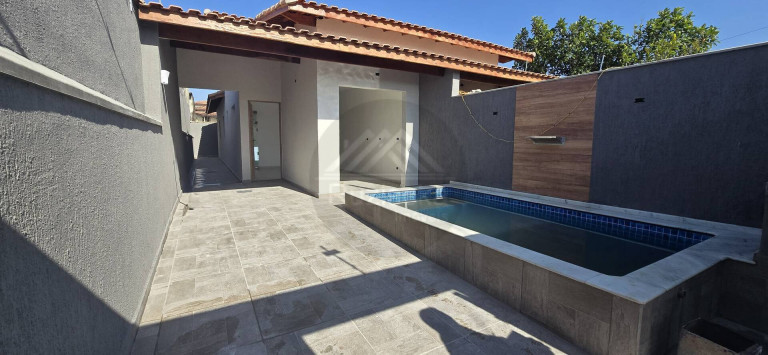 Imagem Casa com 2 Quartos à Venda, 69 m² em Bopiranga - Itanhaém Imagem Casa com 2 Quartos à Venda, 69 m² em Bopiranga - Itanhaém