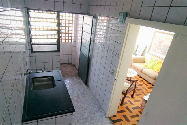Imagem Imóvel com 1 Quarto à Venda, em Centro Histórico - Porto Alegre Imagem Imóvel com 1 Quarto à Venda, em Centro Histórico - Porto Alegre