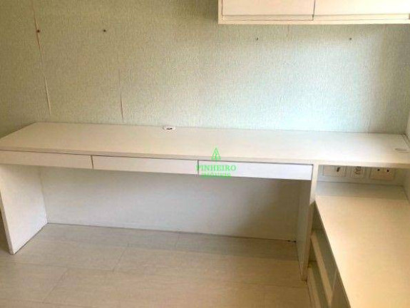 Imagem Apartamento com 4 Quartos à Venda, 137 m² em Icaraí - Niterói