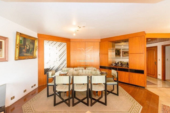 Imagem Apartamento com 3 Quartos à Venda, 252 m² em Higienópolis - São Paulo Imagem Apartamento com 3 Quartos à Venda, 252 m² em Higienópolis - São Paulo