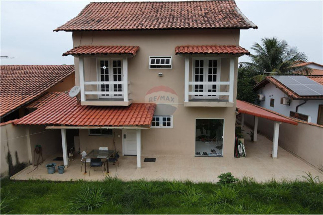 Imagem Casa de Condomínio com 5 Quartos à Venda, 222 m² em Itapeba - Maricá