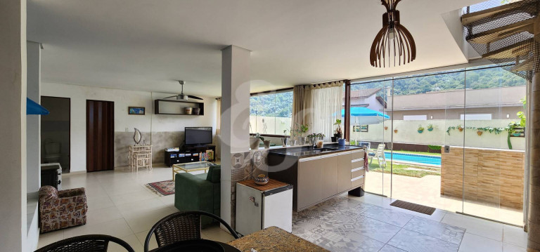 Imagem Casa de Condomínio com 5 Quartos à Venda, 330 m² em Alphaville - Santana De Parnaíba