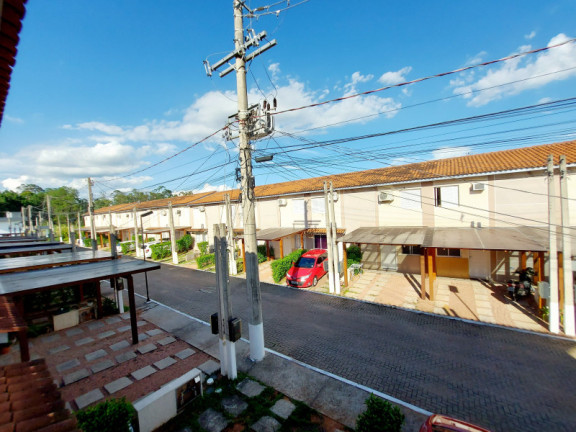 Imagem Casa com 2 Quartos à Venda, 57 m²