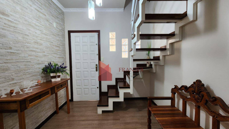 Imagem Casa com 4 Quartos à Venda, 180 m² em São Judas - Itajaí