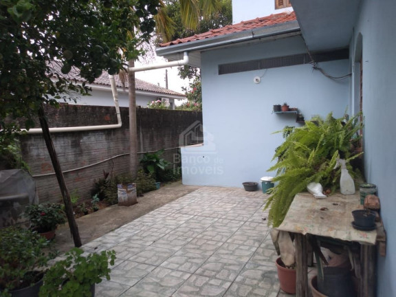 Imagem Sobrado com 4 Quartos à Venda, 310 m² em Camobi - Santa Maria Imagem Sobrado com 4 Quartos à Venda, 310 m² em Camobi - Santa Maria