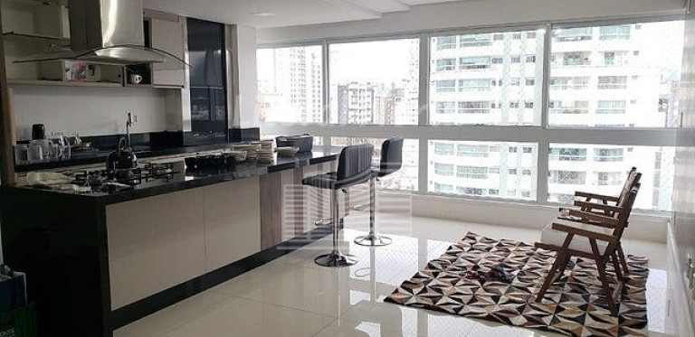 Imagem Apartamento com 3 Quartos à Venda, 122 m² em Pioneiros - Balneário Camboriú