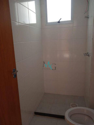 Imagem Apartamento com 2 Quartos para Alugar, 44 m² em Cosmos - Rio De Janeiro Imagem Apartamento com 2 Quartos para Alugar, 44 m² em Cosmos - Rio De Janeiro