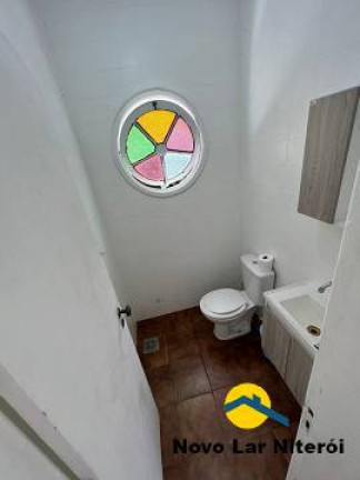Imagem Casa com 4 Quartos à Venda, 150 m² em Itaipu - Niterói