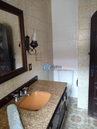 Imagem Casa com 4 Quartos à Venda ou Locação, 232 m² em Corrêas - Petrópolis