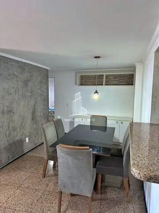 Imagem Apartamento com 2 Quartos à Venda, 75 m² em Meireles - Fortaleza
