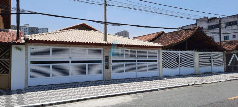 Imagem Casa com 2 Quartos à Venda, 107 m² em Mirim - Praia Grande