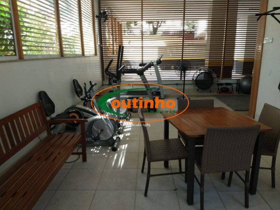 Imagem Apartamento com 3 Quartos à Venda, 102 m² em Tijuca - Rio De Janeiro Imagem Apartamento com 3 Quartos à Venda, 102 m² em Tijuca - Rio De Janeiro