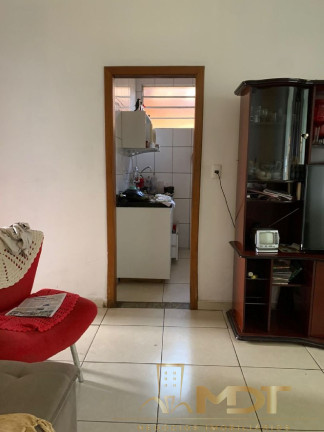 Imagem Casa com 3 Quartos à Venda, 120 m² em Santa Mônica - Belo Horizonte