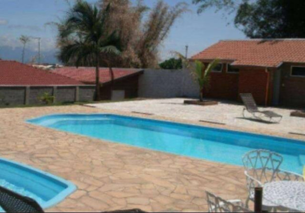 Imagem Casa com 3 Quartos à Venda, 92 m² em Vila São José - Taubaté Imagem Casa com 3 Quartos à Venda, 92 m² em Vila São José - Taubaté