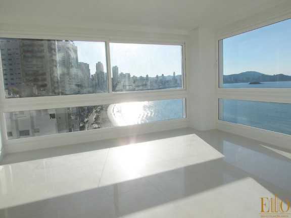Imagem Apartamento com 3 Quartos à Venda, 157 m² em Barra Sul - Balneário Camboriú Imagem Apartamento com 3 Quartos à Venda, 157 m² em Barra Sul - Balneário Camboriú