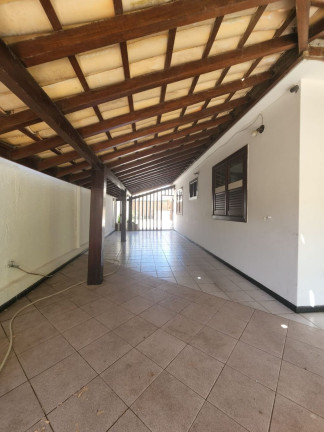 Imagem Casa com 4 Quartos à Venda, 250 m² em Vilas Do Atlântico - Lauro De Freitas Imagem Casa com 4 Quartos à Venda, 250 m² em Vilas Do Atlântico - Lauro De Freitas