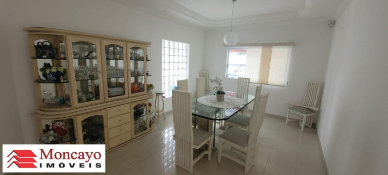Imagem Sobrado com 5 Quartos à Venda, 372 m² em Indaiá - Caraguatatuba Imagem Sobrado com 5 Quartos à Venda, 372 m² em Indaiá - Caraguatatuba